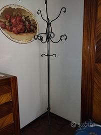 Attaccapanni in ferro battuto