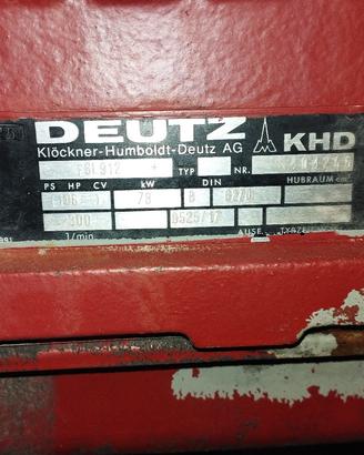 motore Deutz 6 cilindri.