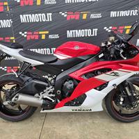 YAMAHA YZF R6 Finanziabile
