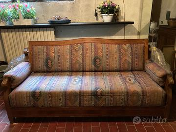 OTTOMANA VINTAGE IN LEGNO MASSELLO