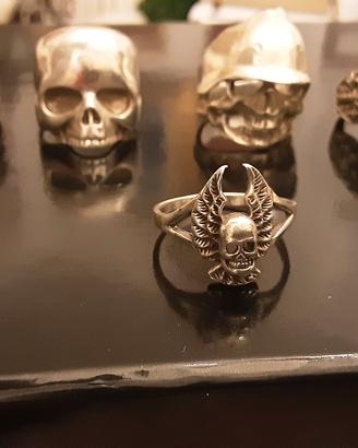 Anelli in argento,  teschio e celtici