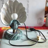 Particolare abajour Vintage. Conchiglia & omaggi