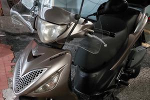 suzuki Sixteen 150