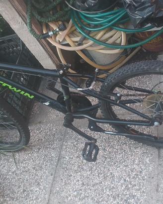 bicicletta MTB