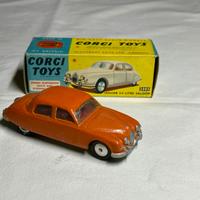 Lotto di automodelli vintage anni ‘50 Corgi Toys