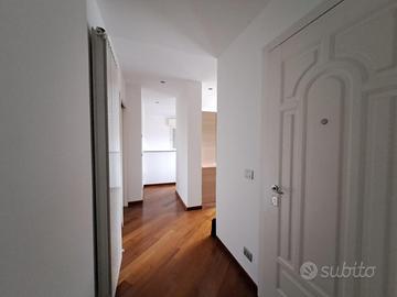 APPARTAMENTO BICAMERE CON SOLARIUM PRIVATO - EL...