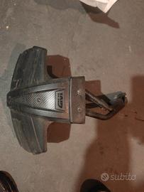 Parafango posteriore GIVI per Honda X-ADV 750 