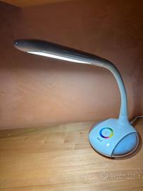 Lampada led con pannello touch e telecomando