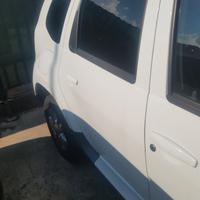 Porta posteriore destra dacia duster anno 2014