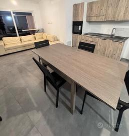 Ampio quadrilocale al piano terra (2023)