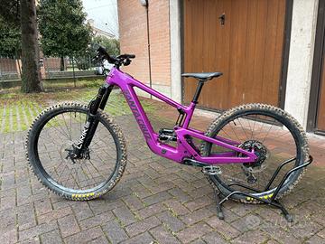 Santa cruz heckler sl cc gx axs tg. M