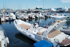 Gommone Master 730 con nuovo motore Mercury