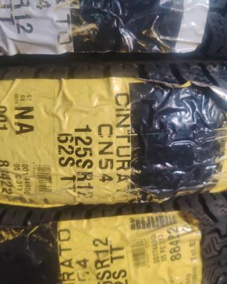 gomme pirelli 125r12 per Fiat 500 d'epoca 