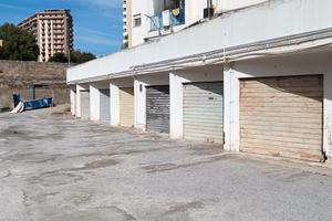 V.le Strasburgo/Metropolitan Box auto 30 mq