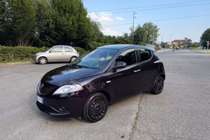 Lancia Ypsilon 1.2 69 CV 5 porte GPL Ecochic Elefa