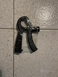 Hand grip regolabile