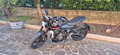 Triumph Trident 660