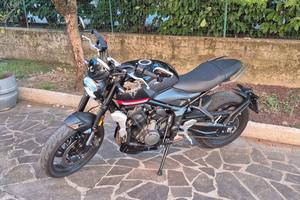 Triumph Trident 660