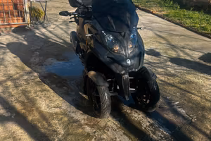 Quadro qv3 , triciclo a motore