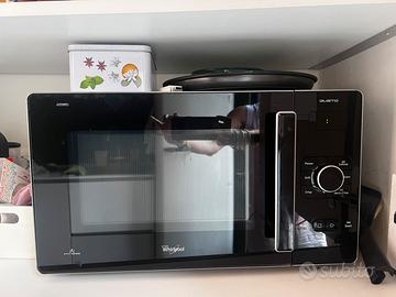 Forno a microonde Whirlpool GUSTO CRISP