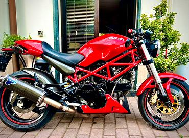 Ducati moster splendida