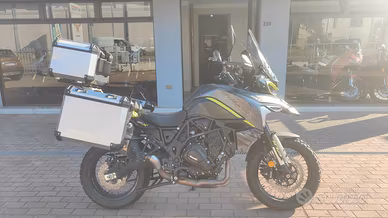 Benelli TRK 702 X