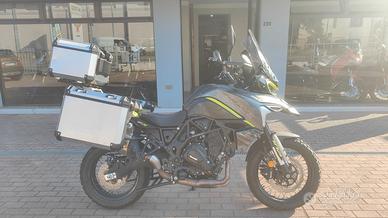 Benelli TRK 702 X