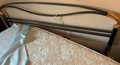 Letto matrimoniale in ottone