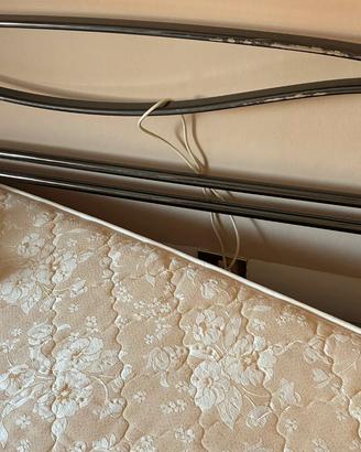 Letto matrimoniale in ottone
