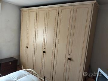 Armadio a parete 6 Ante 