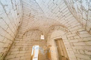 Abitazione storica al piano terra