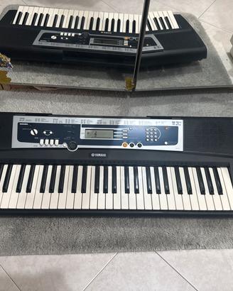 Tastiera Yamaha YPT-210