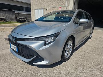 Toyota Corolla Touring Sports 1.8 Hybrid Business 