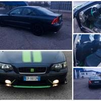 Volvo v50 2.0 diesel  Volvo s40 2.4 diesel automat