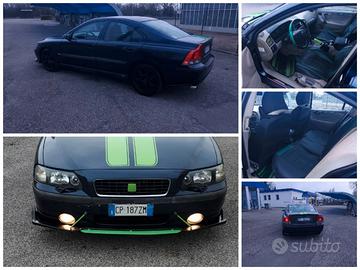 Volvo v50 2.0 diesel  Volvo s40 2.4 diesel automat