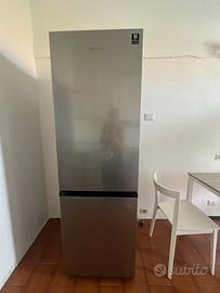 Frigorifero con congelatore samsung freestanding