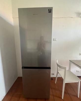 Frigorifero con congelatore samsung freestanding