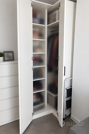 Armadio IKEA PAX angolare bianco – pari al nuovo