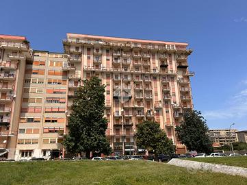 4 LOCALI A PALERMO
