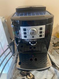 Macchina per caffé in grani De Longhi Magnifica S