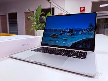 Apple Macbook Air M4 15" 256gb + garanzia
