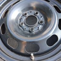 cerchi bmw 16 con sensori di pressione 