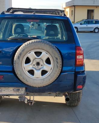 Portellone paraurti fanali Toyota Rav 4 2005