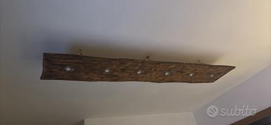 Lampadari artigianali in legno