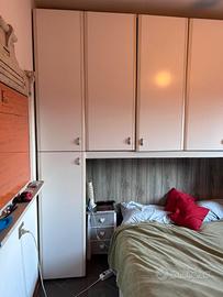 Armadio da Camera a Ponte con 7 Ante e Libreria