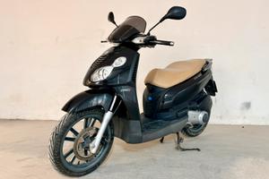 Piaggio Carnaby 250ie