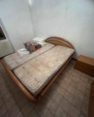 Letto Matrimoniale in Legno