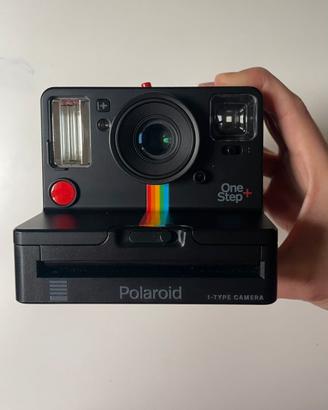 Polaroid One step + i-type camera