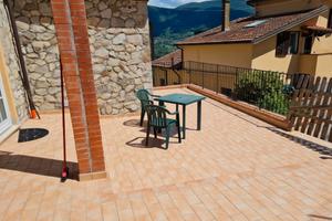 Bilocale 60mq + terrazza 40mq, arredato