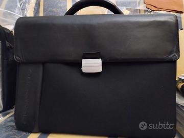 Cartella Piquadro in pelle nuovissima